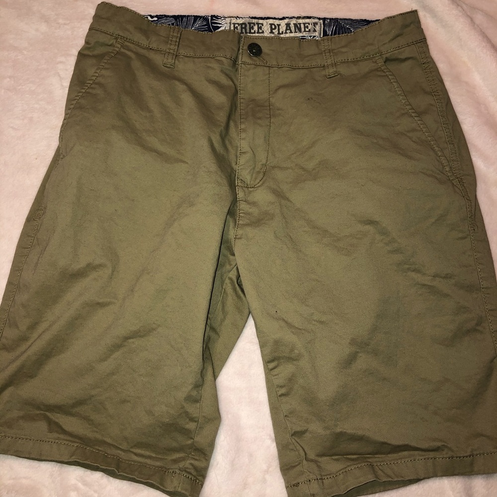 Free planet men’s shorts